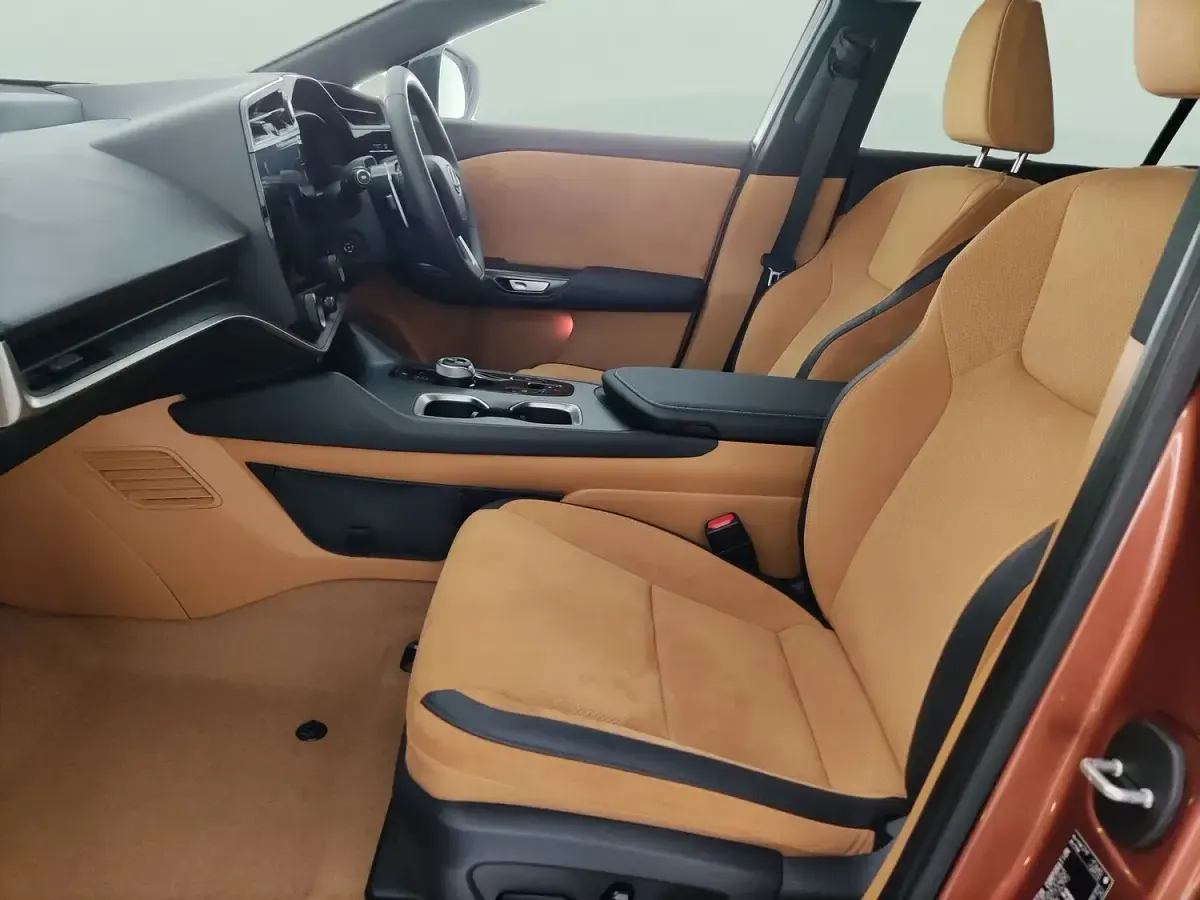 Used Lexus RZ 450e 230 kW (313 HP) 2024 Multicolour SUV