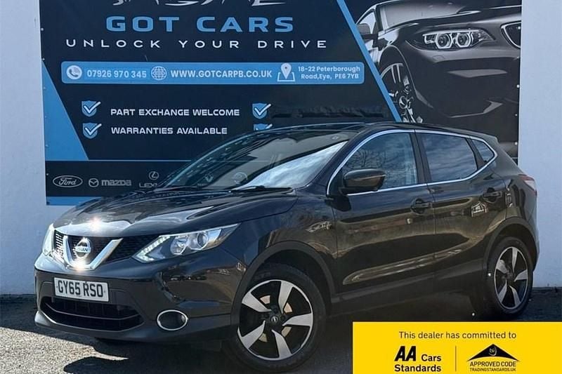Used Nissan Qashqai N-TEC 115 HP (84 kW) 2015 Black SUV
