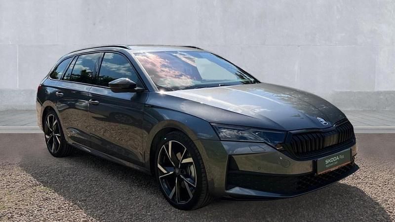 Graphite grey Used 2025 Skoda Octavia SportLine Estate | £35,562 - Image 1/4