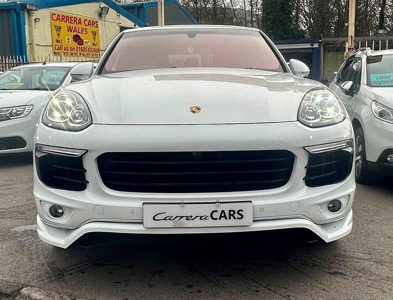 Usado Porsche Cayenne 262 HP (192 kW) 2016 Branco SUV