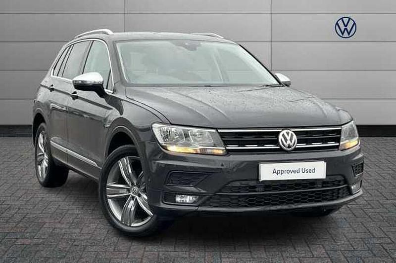Grey Used 2019 VW Tiguan Match SUV | £13,190 (Fair price) - Image 1/4