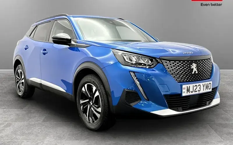 Used Peugeot 2008 Allure+ 101 HP (74 kW) 2023 SUV