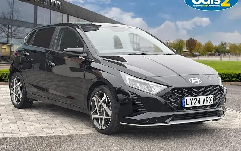 Used Hyundai i20 Premium 101 HP (74 kW) 2024 Hatchback