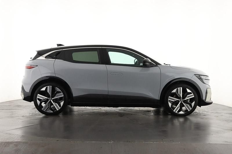 New Renault Megane E-Tech Iconic 160 kW (218 HP) 2025 Grey  Hatchback