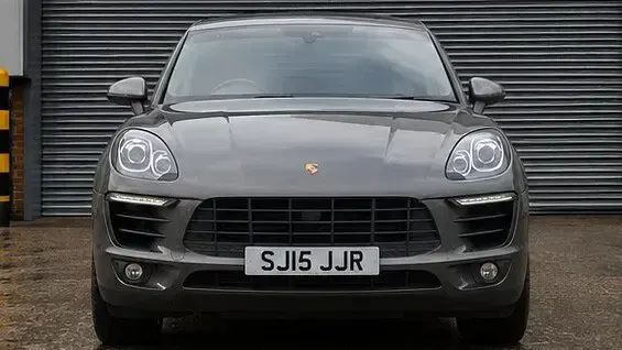 Used Porsche Macan S Diesel 258 HP (189 kW) 2015 Grey SUV