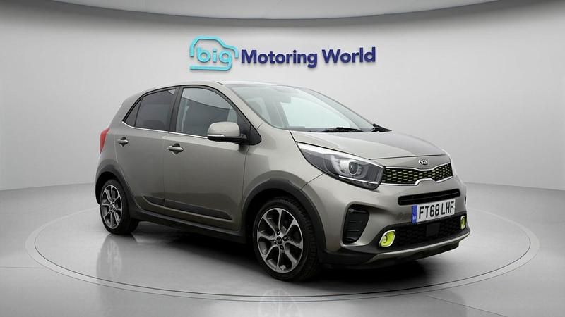 Used Kia Picanto X-Line 83 HP (61 kW) 2018 Silver Hatchback