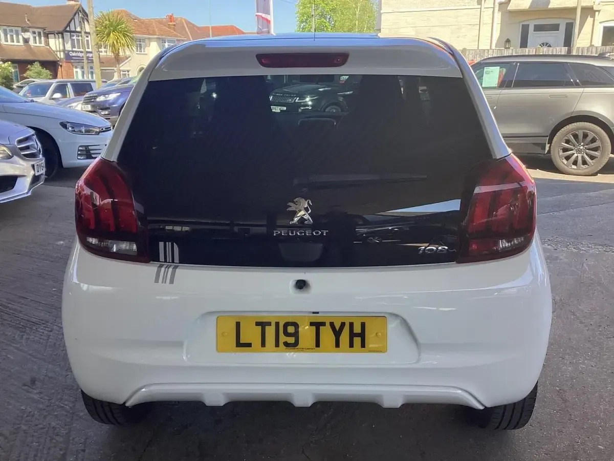 Used Peugeot 108 Collection 2019 White Hatchback
