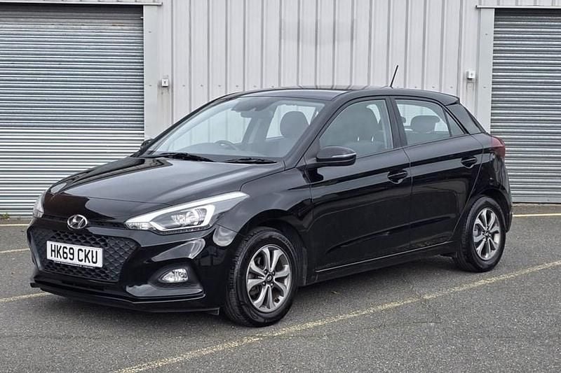 Black Used 2019 Hyundai i20 SE Hatchback | £7,900 (Good price) - Image 1/1
