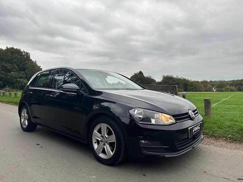 Used VW Golf VII Match 105 HP (77 kW) 2015 Black Hatchback