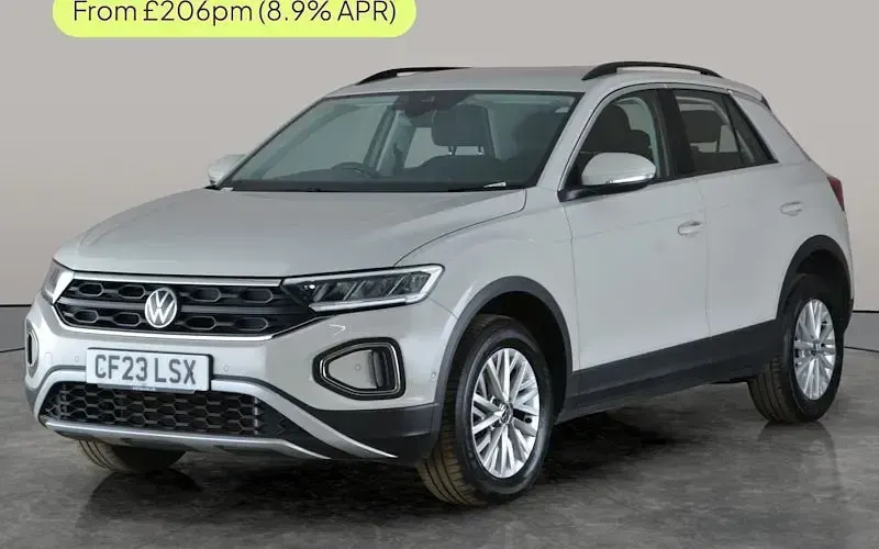 Used VW T-Roc Life 110 HP (80 kW) 2023 SUV