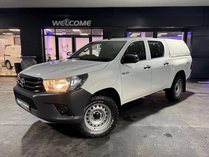 Used Toyota HiLux Active 2020 White Pickup