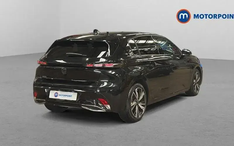 Used Peugeot 308 Allure 131 HP (96 kW) 2024 Hatchback
