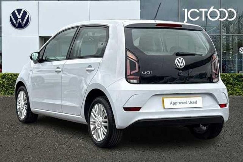 Used VW up! 60 HP (44 kW) 2016 Hatchback