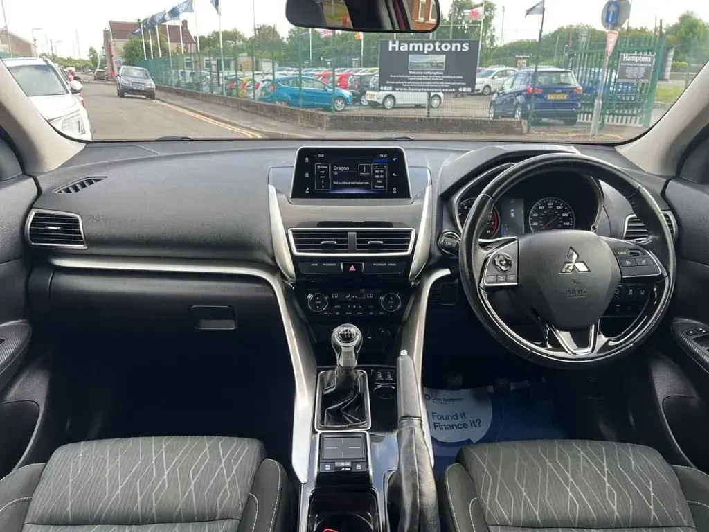 Used Mitsubishi Eclipse Cross 163 HP (119 kW) 2018 Red SUV