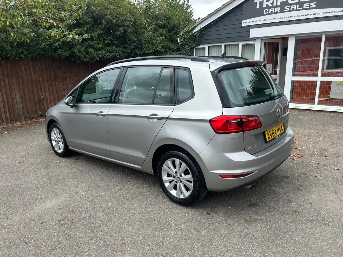 Used VW Golf Sportsvan SE 125 HP (91 kW) 2014 Silver MPV