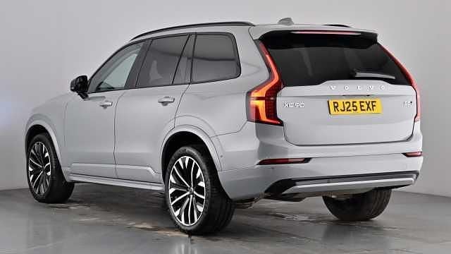 Used Volvo XC90 Ultra 250 HP (183 kW) 2025 Vapour grey SUV