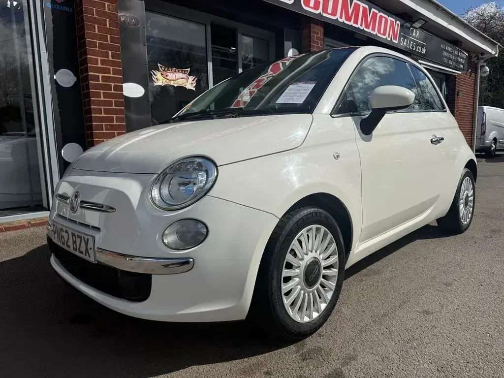 Used Fiat 500 Lounge 69 HP (50 kW) 2012 White Hatchback