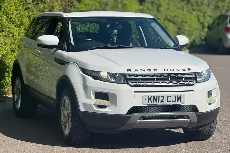 Begagnad Land Rover Range Rover evoque Pure 188 HK (138 kW) 2012 Vit SUV