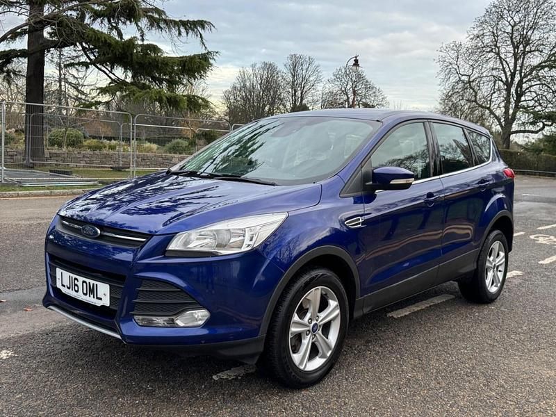 Used Ford Kuga Zetec 182 HP (133 kW) 2016 Blue SUV