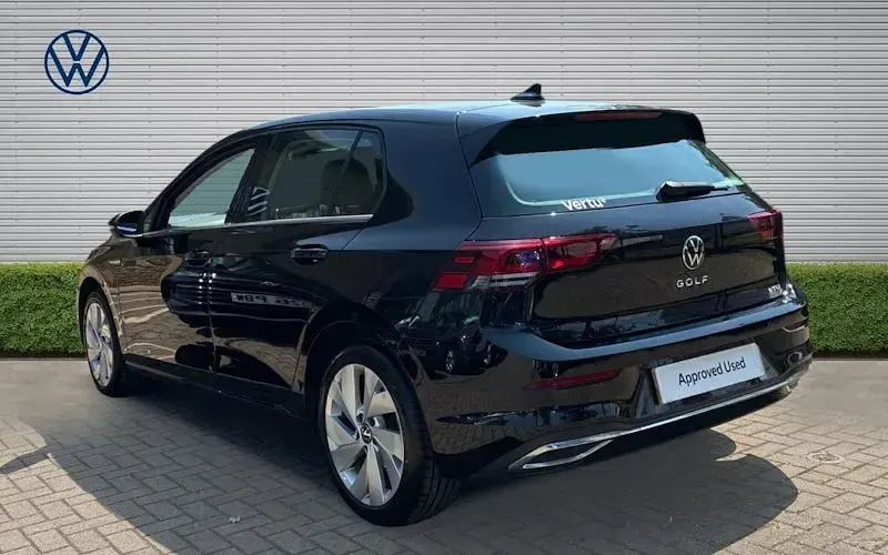 Used VW Golf VIII Style 150 HP (110 kW) 2023 Black Hatchback