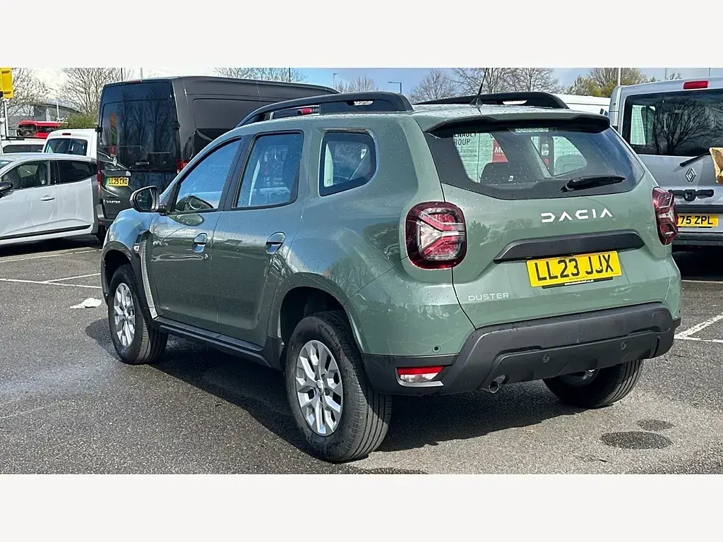 Begagnad Dacia Duster Expression 2023 Grön SUV