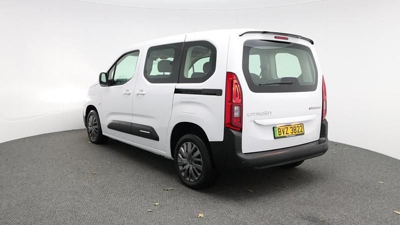 Used Citroën e-Berlingo 98 kW (134 HP) 2024 White MPV