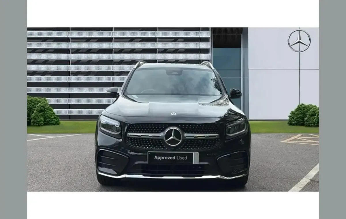 Used Mercedes GLB200 Executive 161 HP (118 kW) 2025 Black SUV