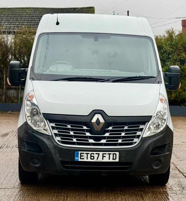 Used Renault Master Business 2018 White Van
