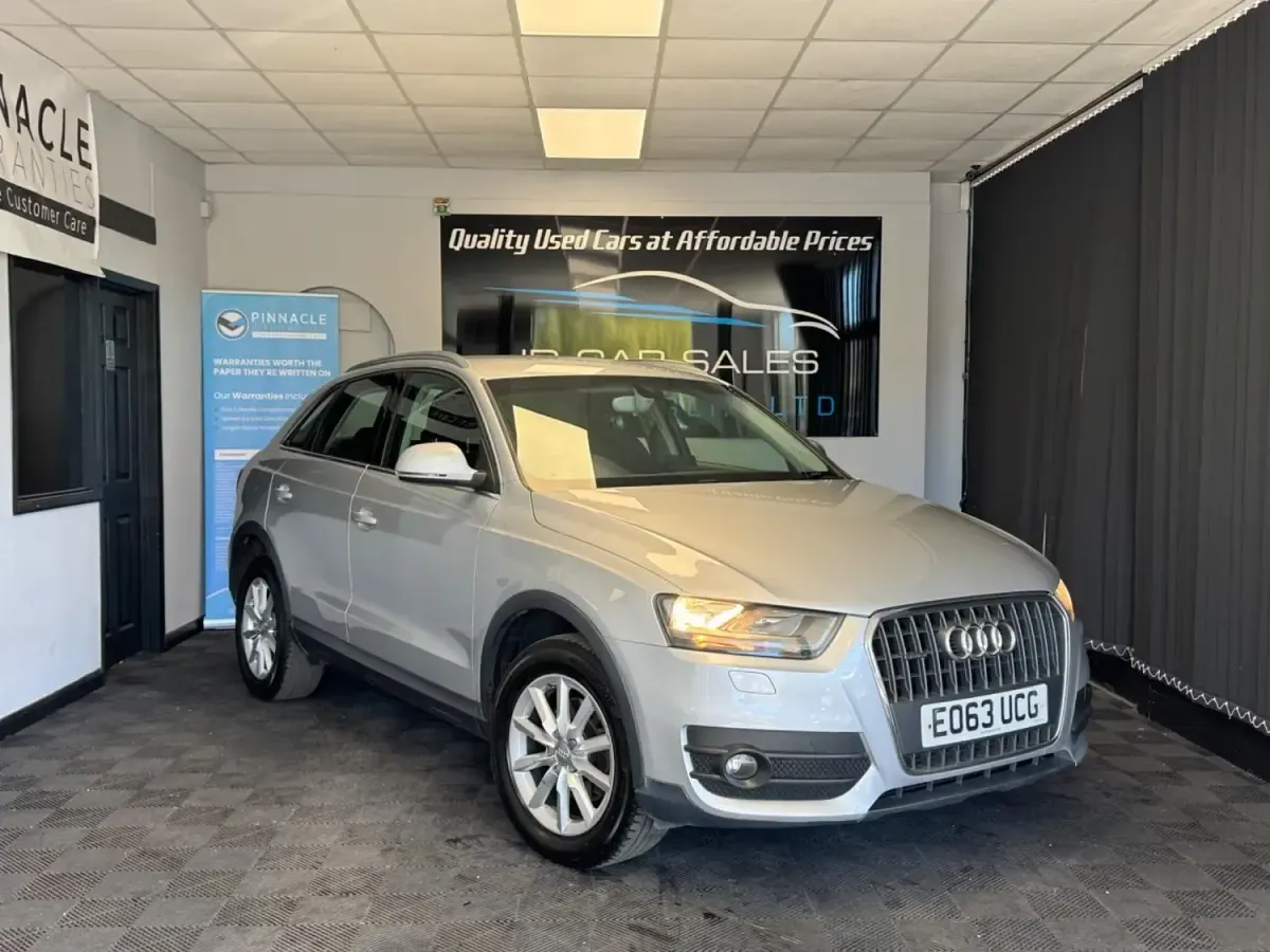 Begagnad Audi Q3 Comfort 177 HK (130 kW) 2013 Silver SUV