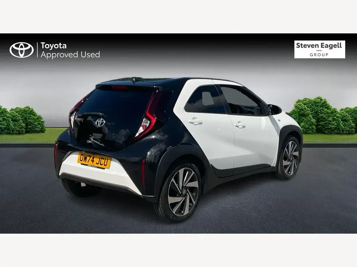 Used Toyota Aygo X 72 HP (52 kW) 2025 White SUV