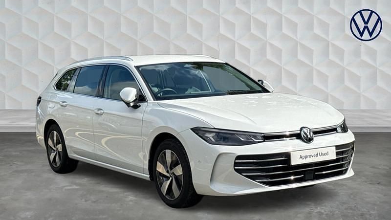 White Used 2024 VW Passat Life Estate | £27,900 (Expensive) - Image 1/4