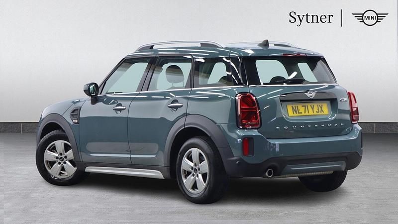 Used Mini Cooper Countryman Classic 134 HP (98 kW) 2022 Green SUV