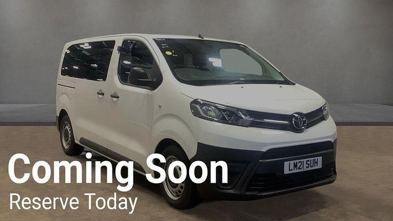 White Used 2021 Toyota Proace Verso City Estate | £21,950 (Good price) - Image 1/4