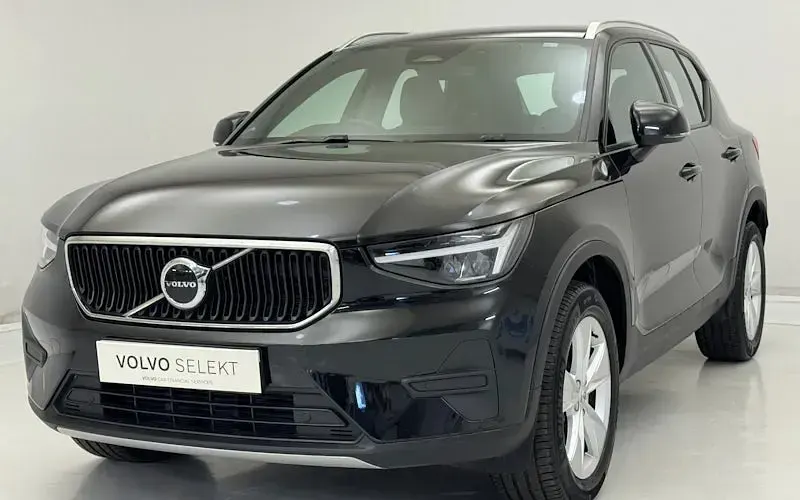 Used Volvo XC40 Core 163 HP (119 kW) 2026 SUV