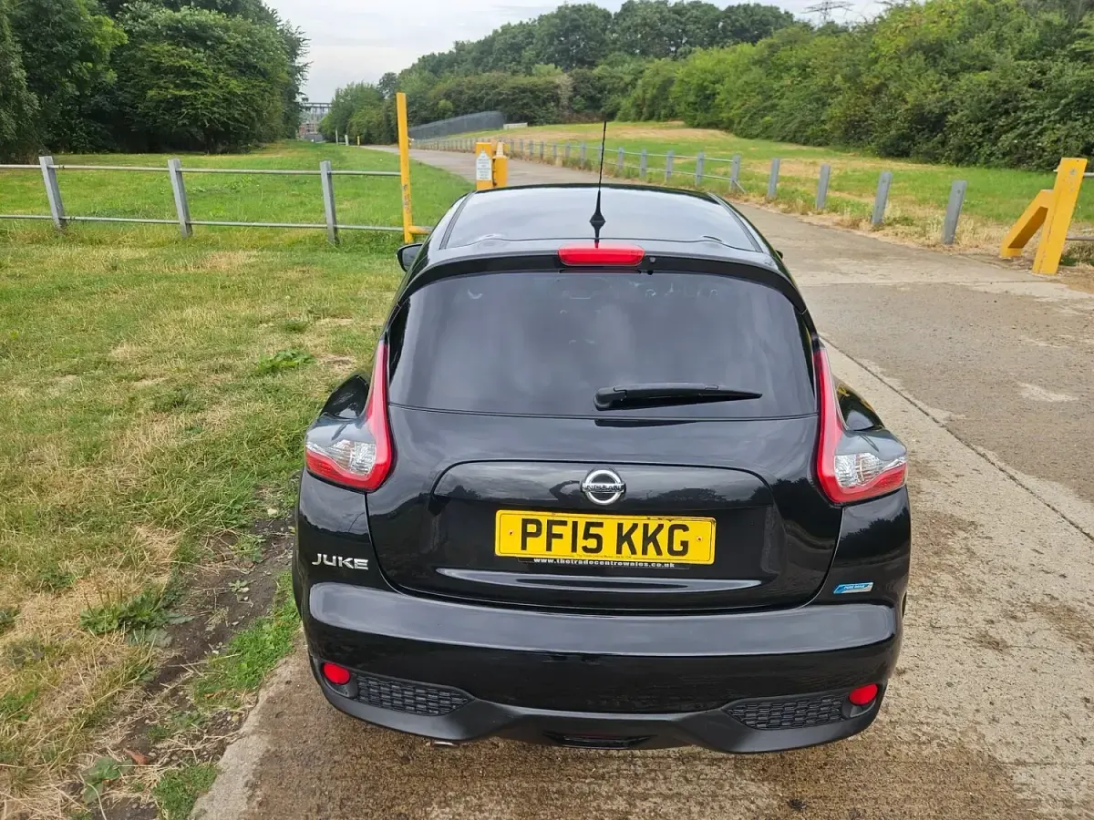 Used Nissan Juke Acenta 110 HP (80 kW) 2015 Black SUV