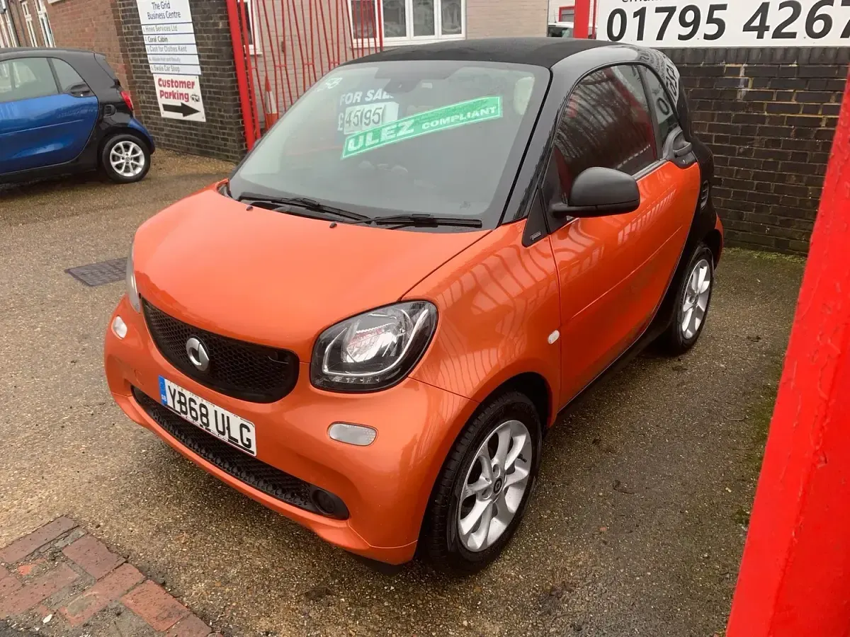 Used Smart ForTwo Coupé Passion 71 HP (52 kW) 2018 Black Coupe