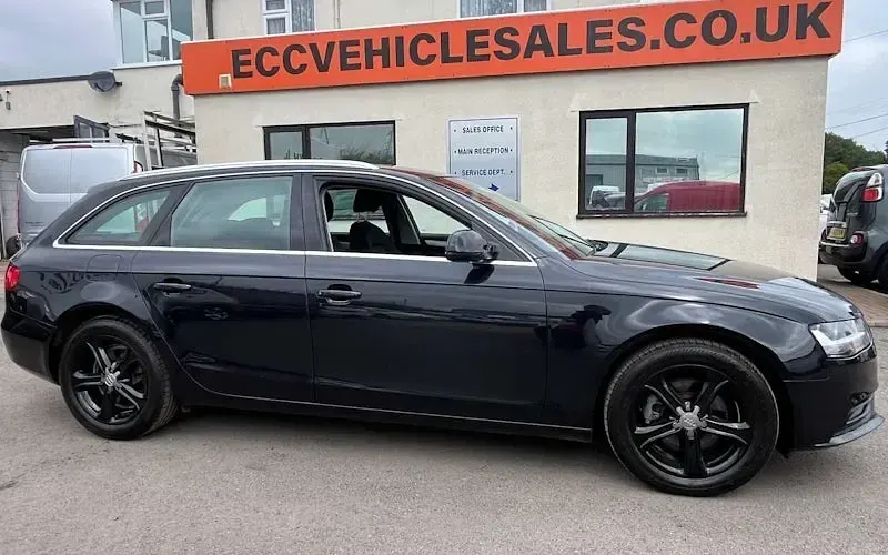 Used Audi A4 Advanced 143 HP (105 kW) 2012 Estate