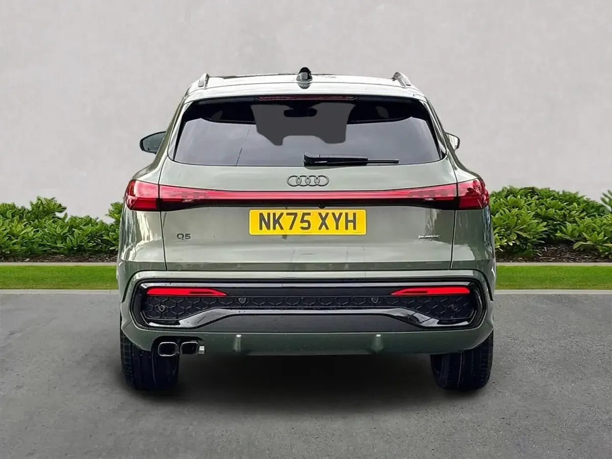 Used Audi Q5 Advanced 204 HP (150 kW) 2025 Green SUV