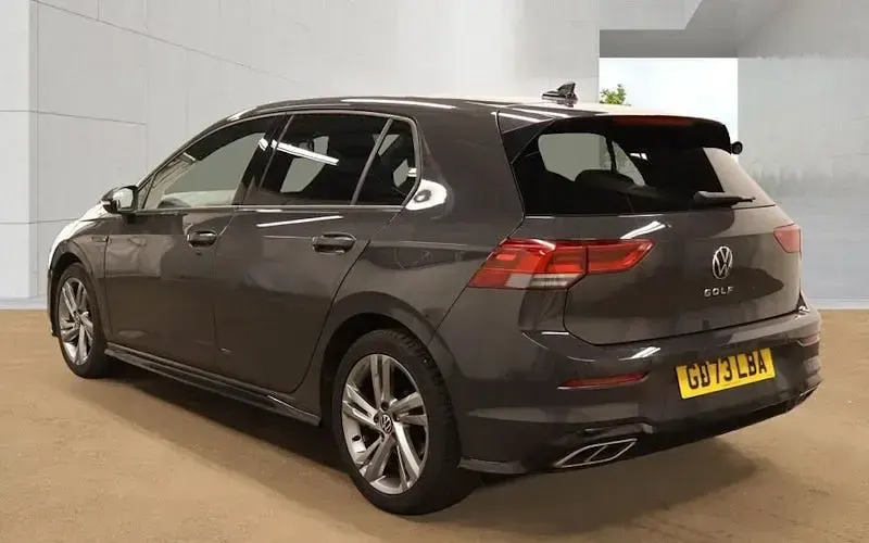 Used VW Golf VIII R-line 131 HP (96 kW) 2024 Grey Hatchback