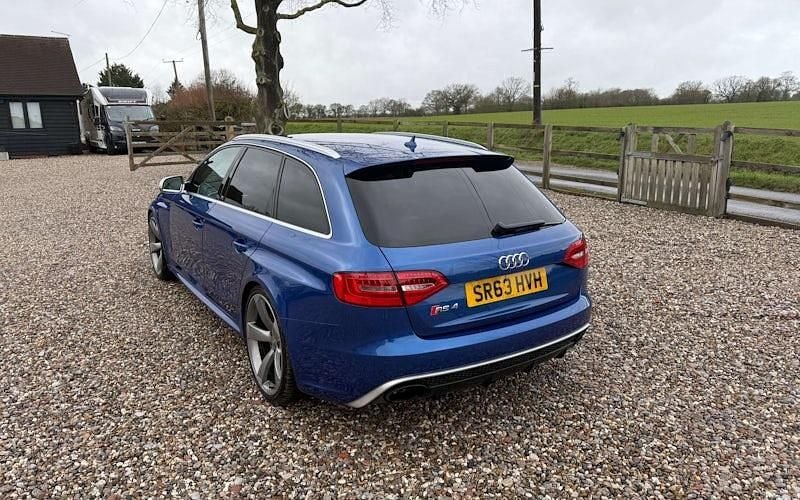 Used Audi RS4 450 HP (330 kW) 2015 Estate