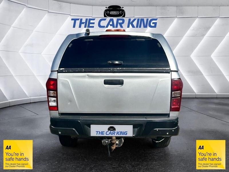 Used Isuzu D-Max 2016 Silver Pickup