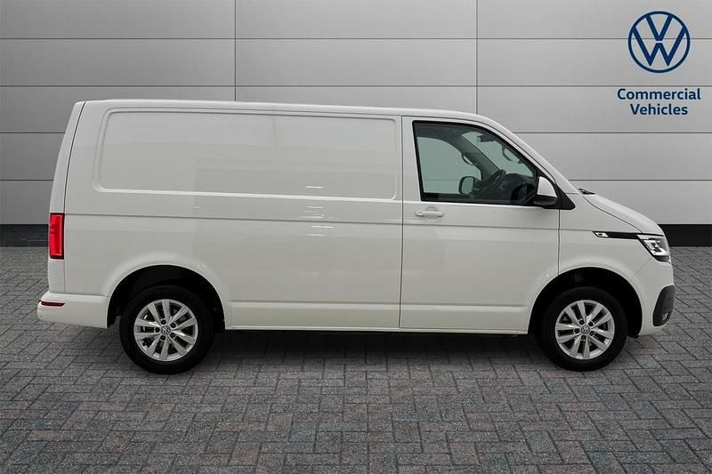 Begagnad VW Transporter Highline 2023 Vit Van