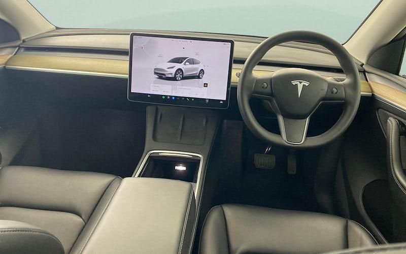 Used Tesla Model Y RWD 254 kW (346 HP) 2023 White SUV