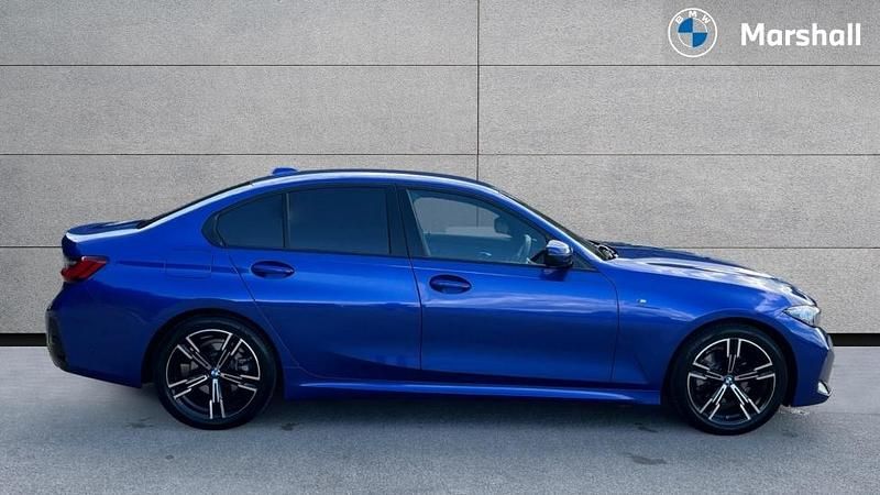 Usado BMW 320 M Sport 184 HP (135 kW) 2025 Azul Sedan