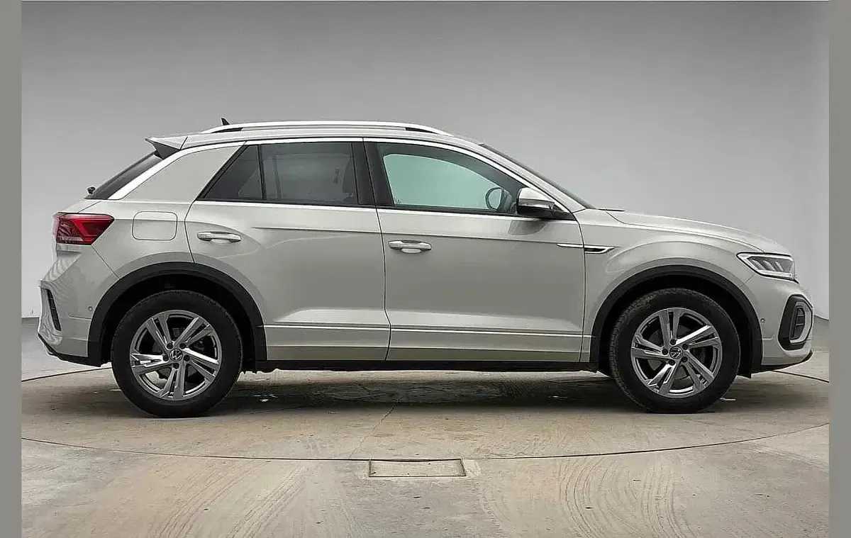 Used VW T-Roc R-line 150 HP (110 kW) 2025 Grey SUV