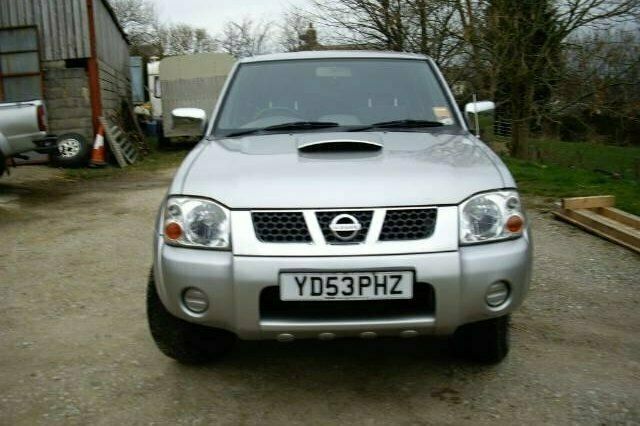Used Nissan Navara 131 HP (96 kW) 2003 Pickup