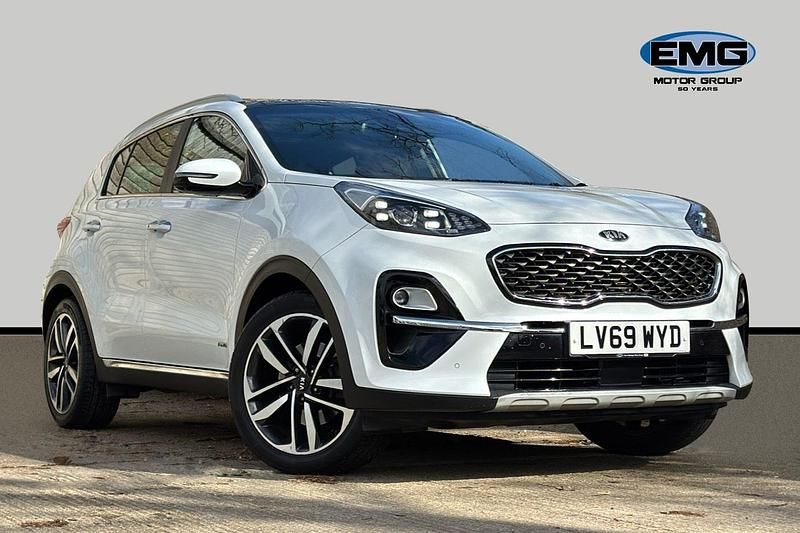 Used Kia Sportage 174 HP (127 kW) 2019 Fusion white SUV
