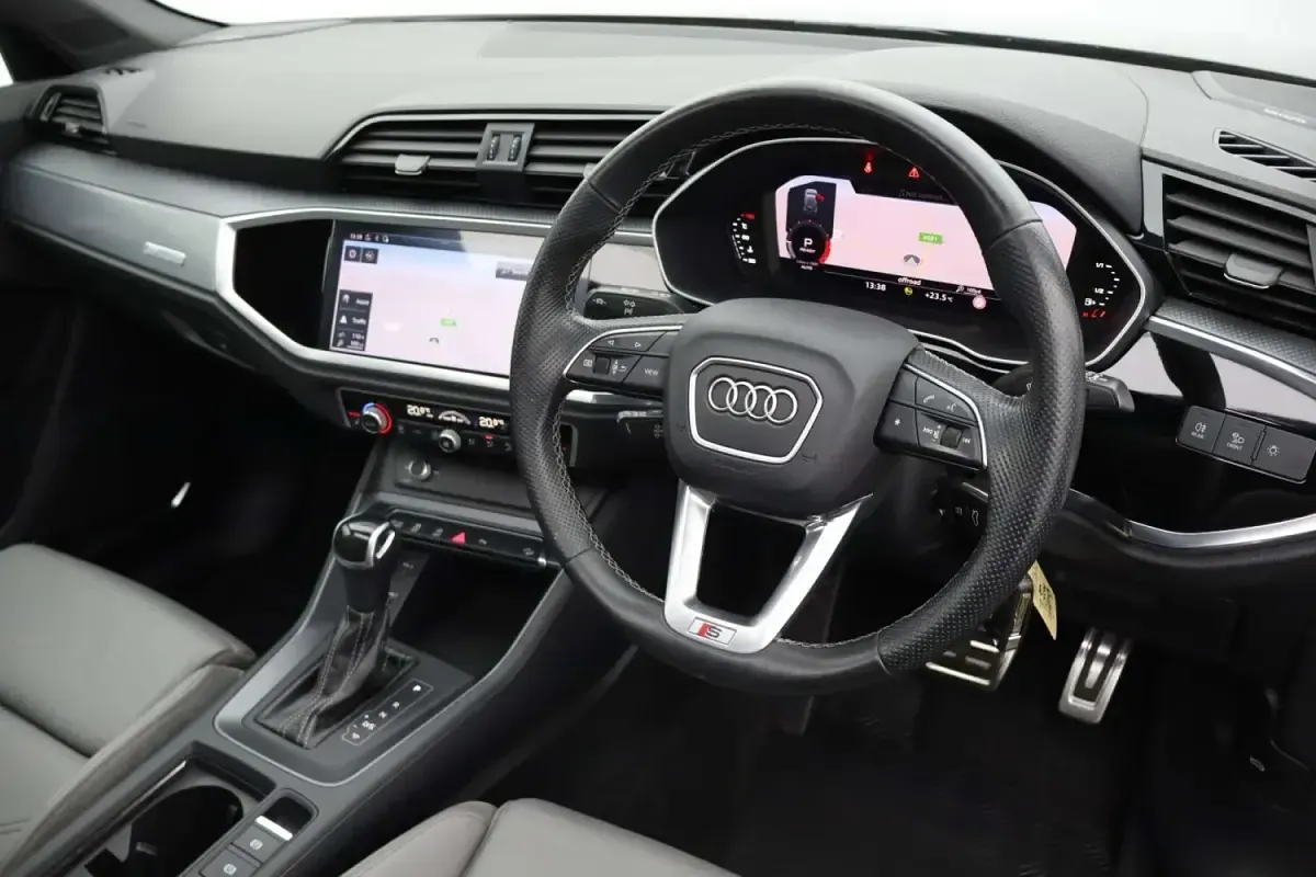 Used Audi Q3 S-Line 150 HP (110 kW) 2020 Black SUV