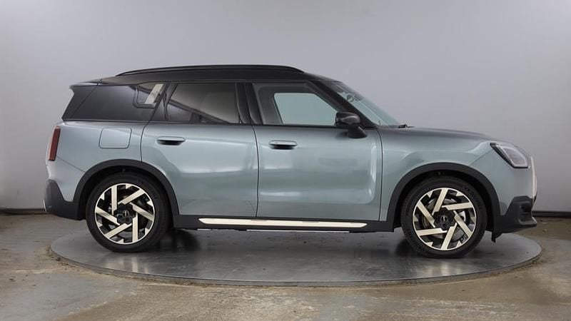 New Mini Countryman 227 kW (309 HP) 2025 Green SUV