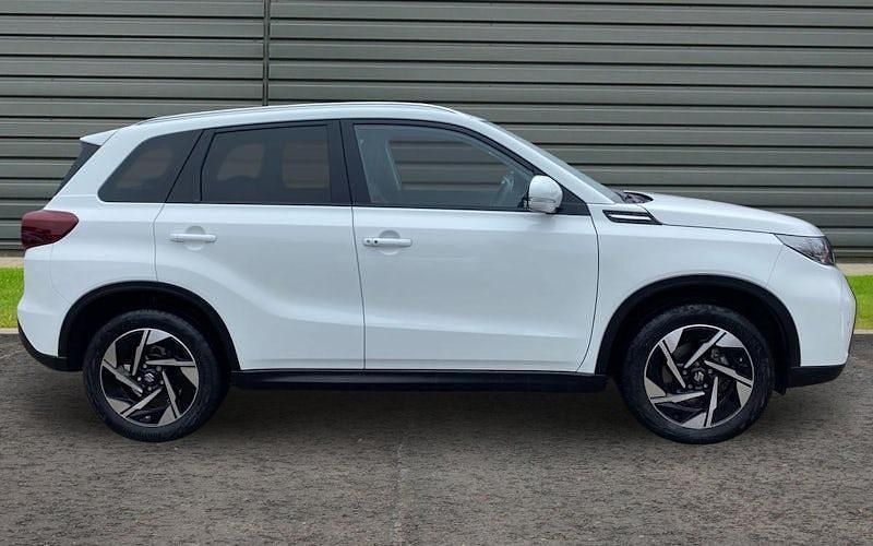 Used Suzuki Vitara 129 HP (94 kW) 2025 SUV
